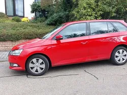 Rot Gebraucht 2019 Skoda Fabia Ambition Kombi | 9.950 € (Guter Preis)