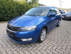 Race blue met. Gebraucht 2014 Skoda Rapid Ambition Kombi | 7.390 € (Guter Preis)
