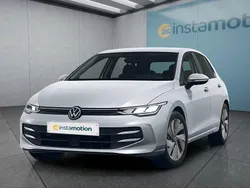 Silber Neu 2025 VW Golf VIII Kleinwagen | 31.449 € (Guter Preis)