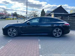 Schwarz Gebraucht 2012 Porsche Panamera Limousine | 22.990 € (Etwas zu teuer)