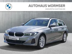 Skyscraper grau Gebraucht 2023 BMW 318 Kombi | 30.990 € (Fairer Preis)