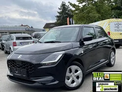 Super black pearl metallic Gebraucht 2025 Suzuki Swift Comfort Kleinwagen | 16.480 € (Fairer Preis)