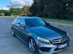 Grau Gebraucht 2018 Mercedes C220 AMG line Kombi | 20.500 € (Fairer Preis)