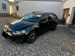 Schwarz Gebraucht 2014 VW Golf VII Kombi | 7.800 € (Fairer Preis)