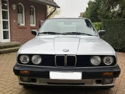 Silber Gebraucht 1990 BMW 320 Limousine | 6.000 €