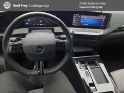 Blau Gebraucht 2023 Opel Astra Elegance Kombi | 24.990 € (Guter Preis)