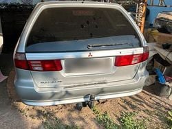 Silber Gebraucht 2002 Mitsubishi Galant Kombi | 3.800 € (Teuer)