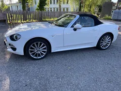 Weiß Gebraucht 2019 Fiat 124 Spider Lusso Cabrio | 15.900 € (Fairer Preis)