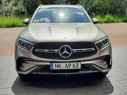 Beige Gebraucht 2022 Mercedes GLC200 SUV | 44.900 € (Fairer Preis)