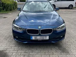 Blau Gebraucht 2017 BMW 318 Kombi | 12.900 € (Fairer Preis)