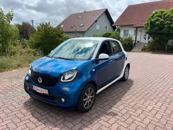 Blau Gebraucht 2016 Smart ForFour Basis Limousine | 6.700 € (Guter Preis)
