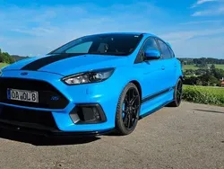 Blau Gebraucht 2017 Ford Focus RS Limousine | 26.500 €