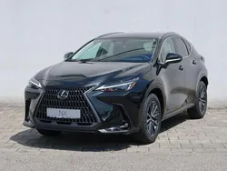 Schwarz metallic Neu 2024 Lexus NX350h Executive Line SUV | 55.880 € (Etwas zu teuer)