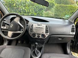 Schwarz Gebraucht 2010 Hyundai i20 Kleinwagen | 2.200 €