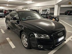 Schwarz Gebraucht 2009 Audi A5 Comfort Coupé | 11.900 € (Etwas zu teuer)