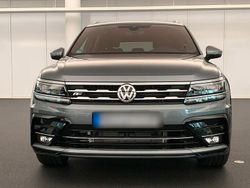 Grau Gebraucht 2019 VW Tiguan Allspace R-line SUV | 29.999 € (Fairer Preis)