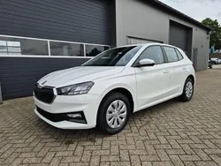 Candyweiß Neu 2025 Skoda Fabia Selection Limousine | 20.190 € (Fairer Preis)