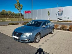 Grau Gebraucht 2010 VW Passat Comfortline Limousine | 6.000 € (Teuer)