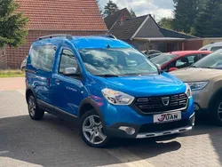 Blau Gebraucht 2019 Dacia Dokker Stepway Van | 13.850 € (Fairer Preis)
