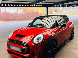 Rot Gebraucht 2015 Mini John Cooper Works Kleinwagen | 15.900 € (Etwas zu teuer)