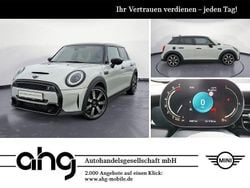 White silver metallic Gebraucht 2023 Mini Cooper S Classic Kleinwagen | 27.930 € (Fairer Preis)