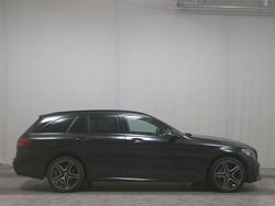 Schwarz Gebraucht 2021 Mercedes C300e AMG line Kombi | 24.380 € (Guter Preis)