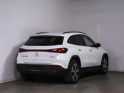 Weiß Gebraucht 2024 Mercedes EQA300 Night SUV | 39.390 € (Etwas zu teuer)