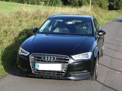 Schwarz Gebraucht 2015 Audi A3 Sportback Ambition Kombi | 14.699 € (Guter Preis)