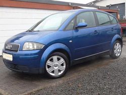 Blau Gebraucht 2004 Audi A2 Kleinwagen | 1.400 € (Etwas zu teuer)