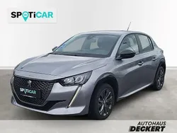 Grau Gebraucht 2022 Peugeot e-208 Active Kleinwagen | 16.490 € (Fairer Preis)