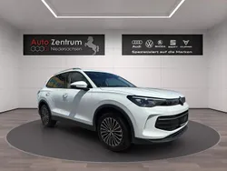 Weiß Gebraucht 2024 VW Tiguan SUV | 35.970 € (Fairer Preis)