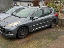 Silber Gebraucht 2012 Peugeot 207 Kombi | 900 € (Guter Preis)