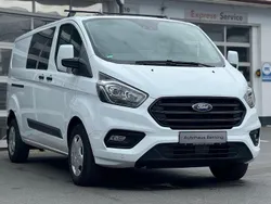 Weiß Gebraucht 2022 Ford Transit Custom Van / Kleinbus | 25.990 € (Fairer Preis)