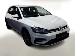 Pure white Gebraucht 2018 VW Golf VII Comfortline | 16.459 € (Guter Preis)
