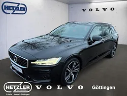 Onyx black / metallic Gebraucht 2020 Volvo V60 R-Design Kombi | 36.990 € (Teuer)