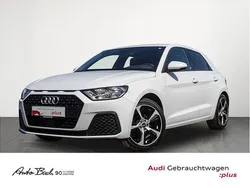 Weiß (gletscherweiß metallic) Gebraucht 2022 Audi A1 Sportback S-Line Kleinwagen | 19.970 € (Guter Preis)