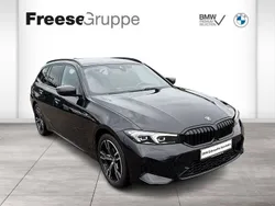 Schwarz Gebraucht 2024 BMW 320e M Sport Kombi | 46.990 €