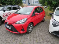 Super white 2 Gebraucht 2024 Toyota Yaris Comfort Kleinwagen | 15.900 € (Guter Preis)