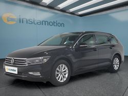 Schwarz Gebraucht 2023 VW Passat Kombi | 29.449 € (Fairer Preis)