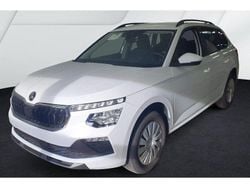 Weiß Gebraucht 2025 Skoda Kamiq Essence SUV | 22.380 € (Fairer Preis)