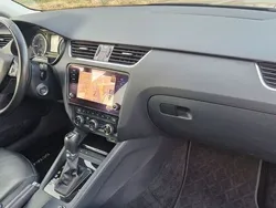 Schwarz Gebraucht 2020 Skoda Octavia Premium Edition Kombi | 12.977 € (Fairer Preis)