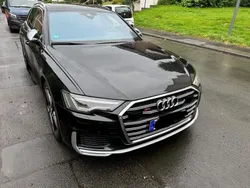 Grau Gebraucht 2019 Audi S6 Basis Kombi | 35.900 € (Etwas zu teuer)