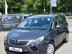 Grau Gebraucht 2015 Opel Zafira Tourer Edition Van / Kleinbus | 11.890 € (Teuer)