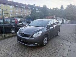 Gebraucht 2011 Toyota Verso Edition Van / Kleinbus | 5.990 € (Etwas zu teuer)