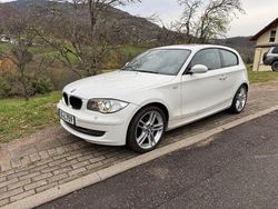Weiß Gebraucht 2008 BMW 118 Performance Kleinwagen | 5.999 € (Fairer Preis)