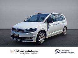 Pure white / schwarz Gebraucht 2025 VW Touran Highline Van / Kleinbus | 43.420 €