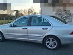 Grau Gebraucht 2002 Mercedes C180 Classic Limousine | 1.650 € (Superpreis)