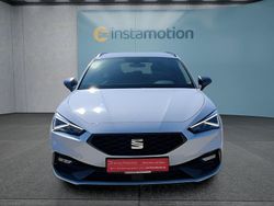 Weiß Gebraucht 2024 Seat Leon Kombi | 25.299 € (Guter Preis)