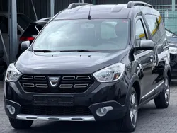 Schwarz Gebraucht 2019 Dacia Dokker Stepway Van | 12.499 € (Guter Preis)