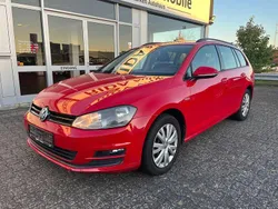 Rot Gebraucht 2014 VW Golf VII Comfortline Kombi | 4.990 € (Superpreis)
